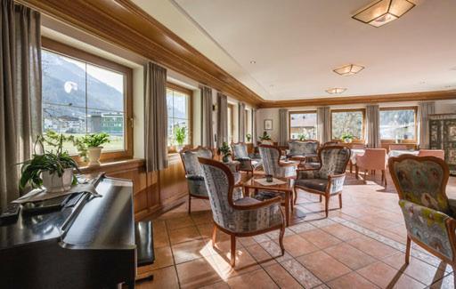 Waldheim Garni Hotel