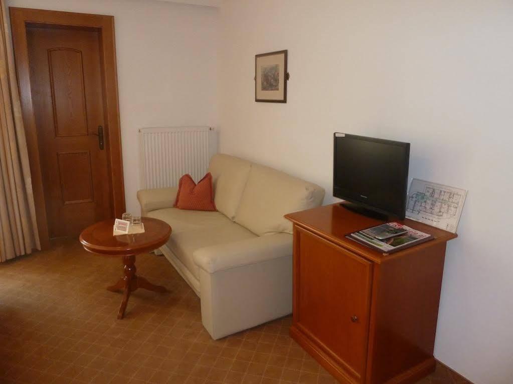 Hotel Waldheim Garni Mayrhofen